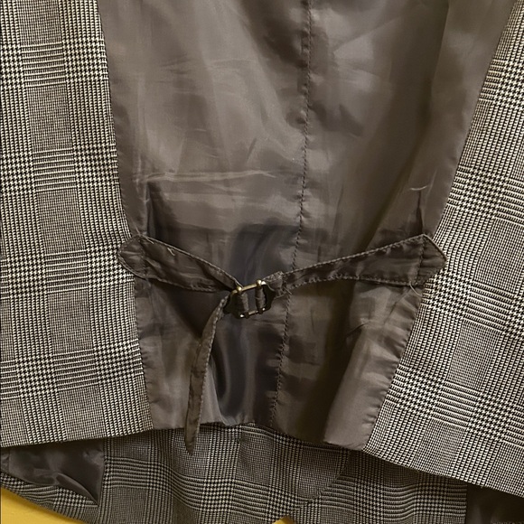 New York & Company Gray Plaid Tailored Buttoned Vest Stretch Lined Size 10 - Picture 15 of 17